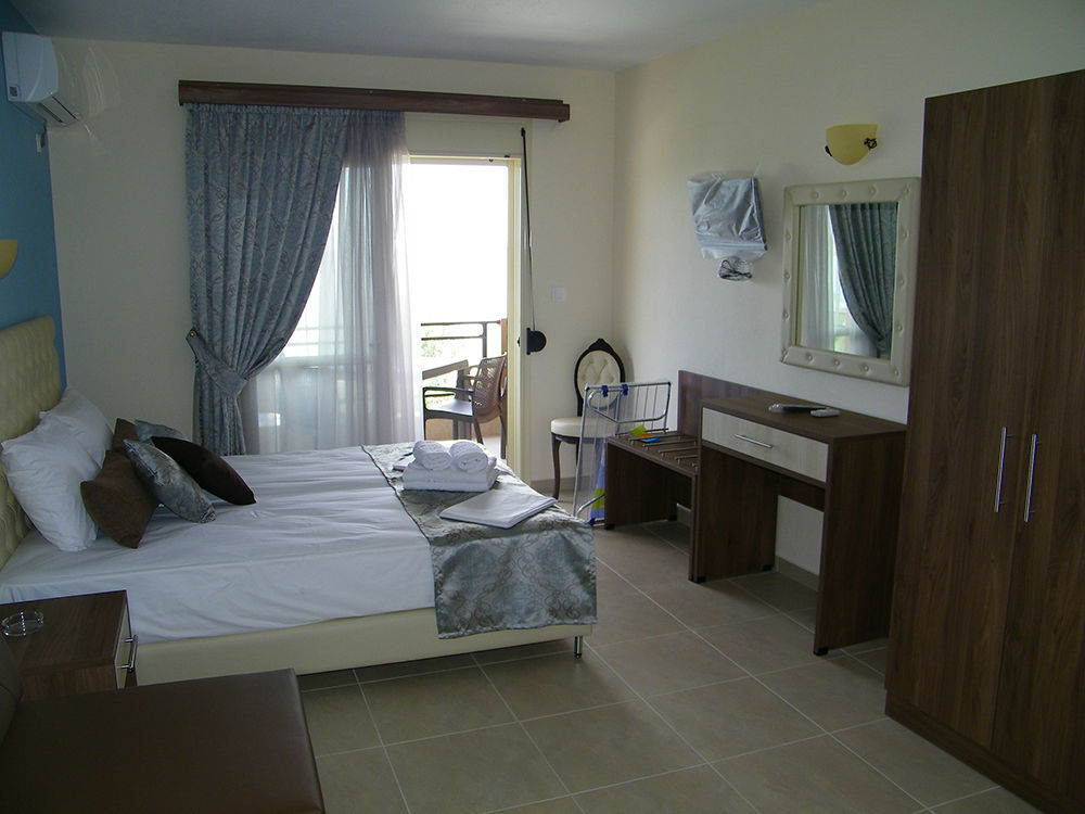 Castro Deluxe Apartman Toróni Kültér fotó